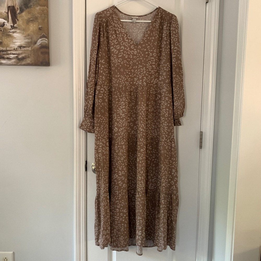 A New Day Brown Leopard Print Tiered Maxi Dress Long Sleeve V-Neck Rayon Small